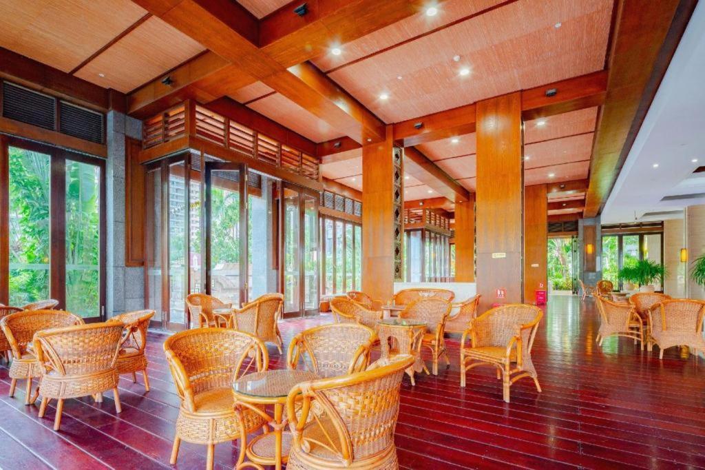 Sanya Shanghai Huating Boutique Resort Hotel Zewnętrze zdjęcie